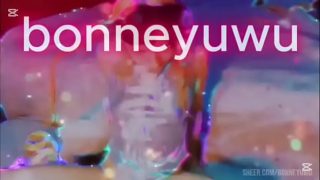 Bonneyuwu – pequeña putita argentina